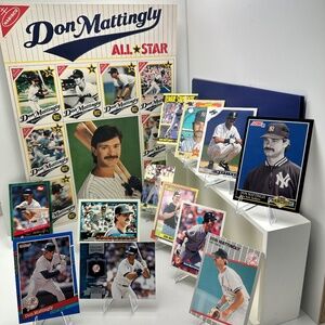 Don Mattingly Yankees Vintage Nabisco 89' uncut card poster w/ lot of 12